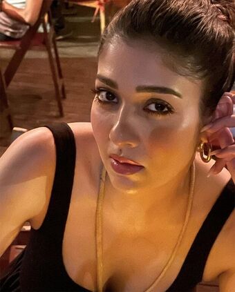 Nayanthara Nude Leaks OnlyFans Photo 15