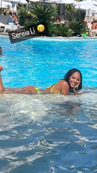 Negra Li