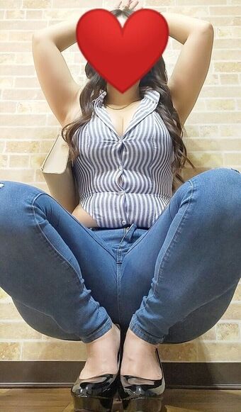 Nene_booty