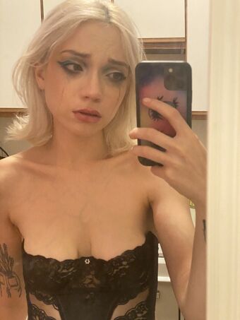 Neoliberal Hell Nude Leaks OnlyFans Photo 2