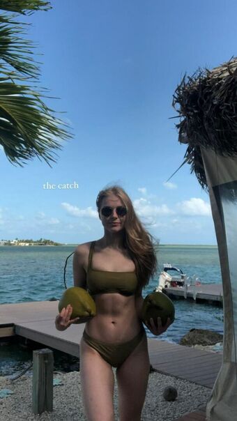 nerushimav Nude Leaks OnlyFans Photo 300