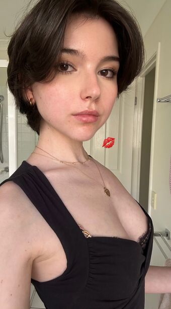 Newinsight Nude Leaks OnlyFans Photo 16