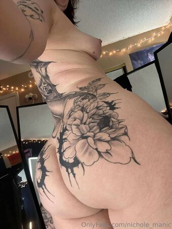 nichole_manic