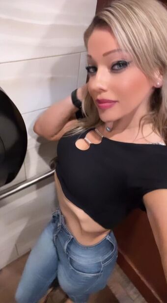 Nicole Dively Nude Leaks OnlyFans Photo 3