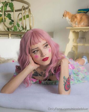 nicoleblue