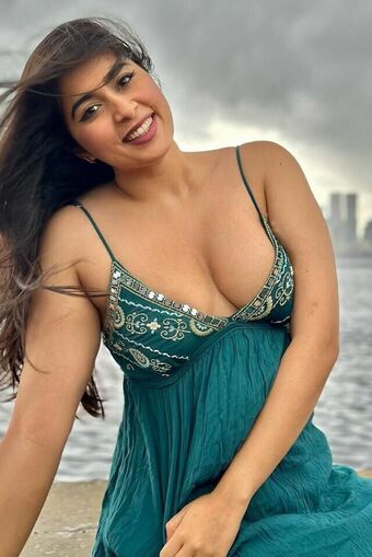 Nikita Sharma Nude Leaks OnlyFans Photo 41