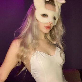 Nikki Beiar Nude Leaks OnlyFans Photo 64