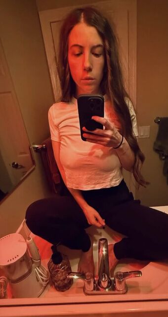 Nikki Osborne Nude Leaks OnlyFans Photo 43