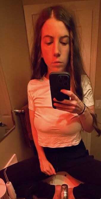 Nikki Osborne Nude Leaks OnlyFans Photo 45