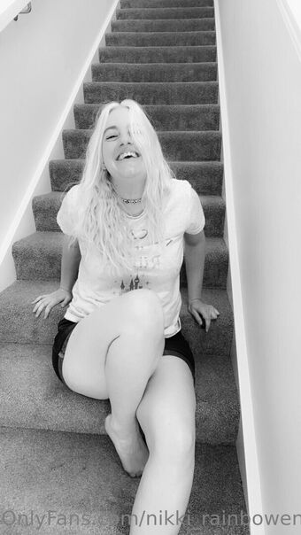 nikki_rainbowenvy