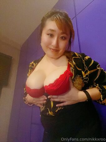 nikkxroo