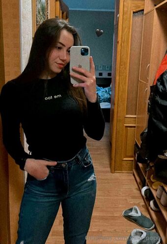 nina_popov