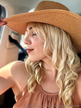 nixnakedpersonaltrainer