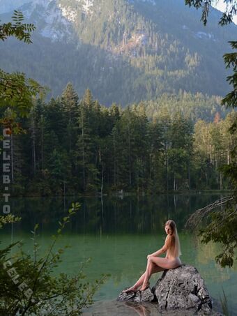 Northwindthul Nude Leaks OnlyFans Photo 30