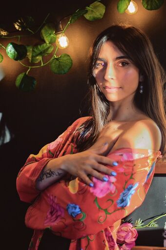 not_an_ordinary_girl