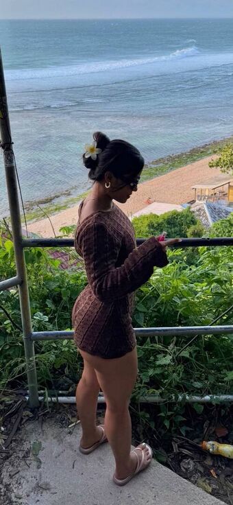 Okyyoliviaa Nude Leaks OnlyFans Photo 97