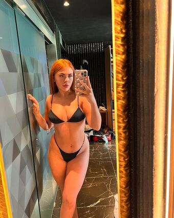 Olivia Paige Cooke Nude Leaks OnlyFans Photo 39