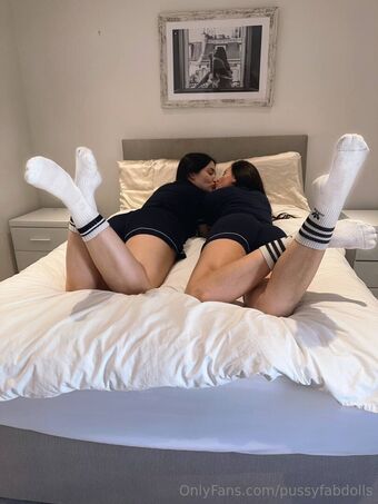 pairaffair Nude Leaks OnlyFans Photo 9