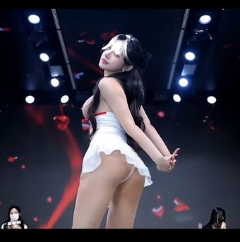 Pandaex Nude Leaks OnlyFans Photo 44