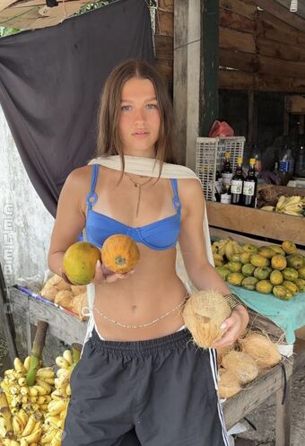 Paulinebtk Nude Leaks OnlyFans Photo 23