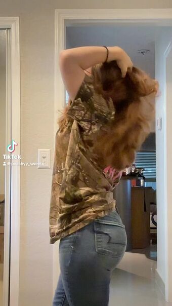 Peachyy_sweets Nude Leaks OnlyFans Photo 13