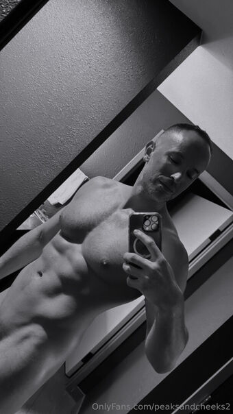 peaksandcheeks2 Nude Leaks OnlyFans Photo 45