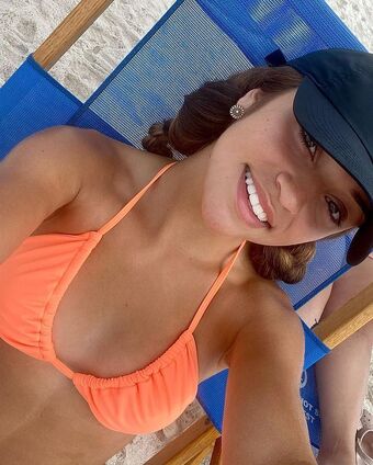 Penelope East Chexit