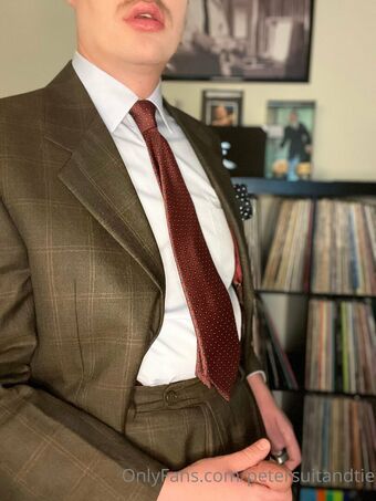 petersuitandtie