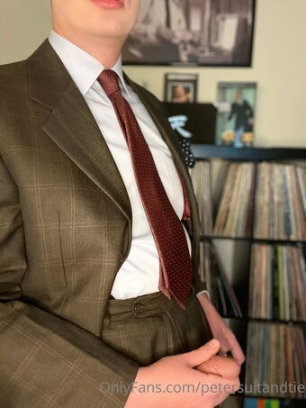 petersuitandtie