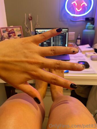 petit3 Nude Leaks OnlyFans Photo 10