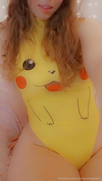 pinkpineapple63