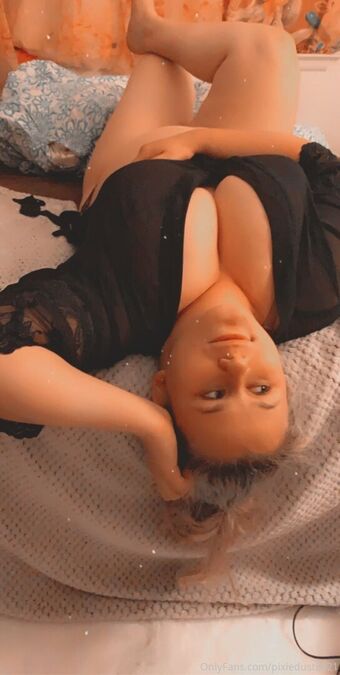 pixiedust8921 Nude Leaks OnlyFans Photo 31
