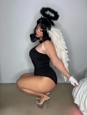 playboy.brat