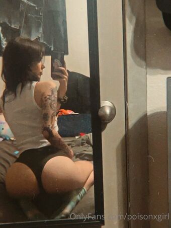 poisonxgirl