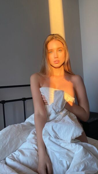 Polina Malinovskaya Nude Leaks OnlyFans Photo 342
