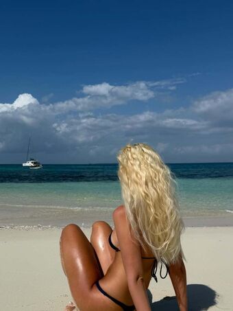 Polina Malinovskaya Nude Leaks OnlyFans Photo 672