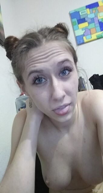 pr3ttyp1nkpussy Nude Leaks OnlyFans Photo 5