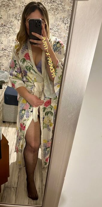 Pussy-x-Princess Nude Leaks OnlyFans Photo 12