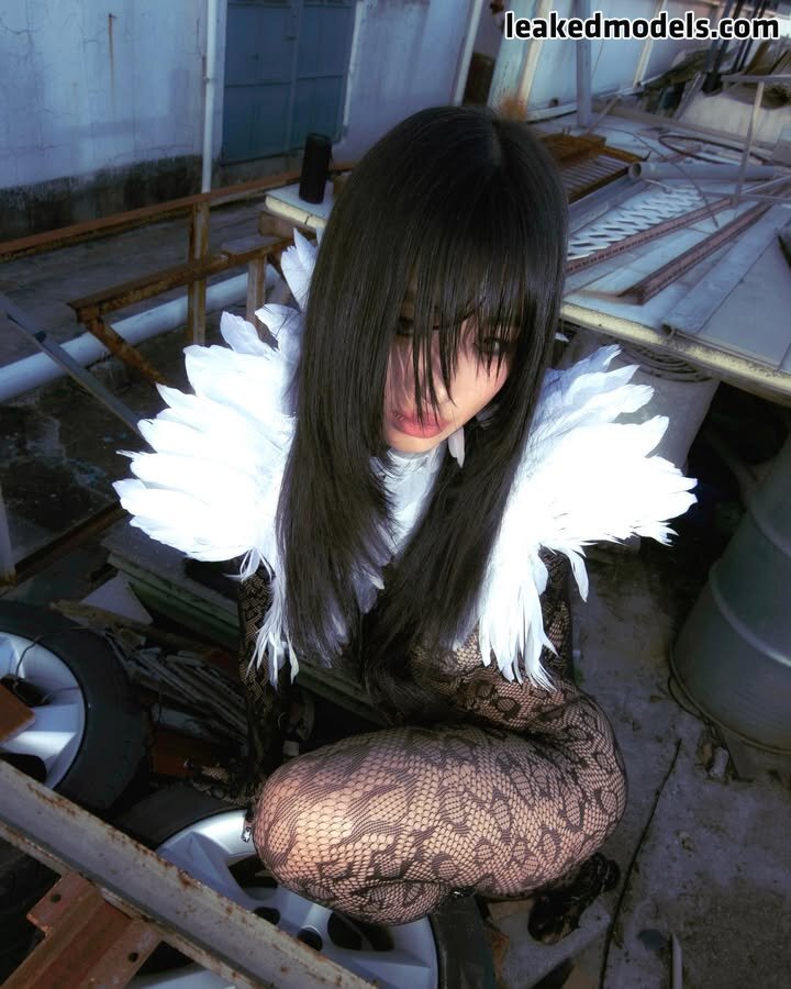 1q / __qq16 Photo #8