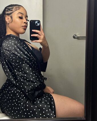 Quee2yu Nude Leaks OnlyFans Photo 8
