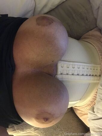 queenalana Nude Leaks OnlyFans Photo 22