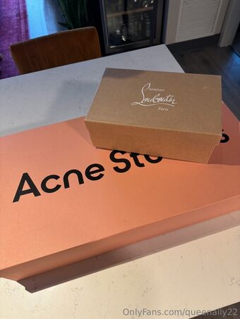 queenally22 Nude Leaks OnlyFans Photo 6