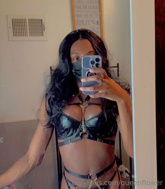 queenflower Nude Leaks OnlyFans Photo 1