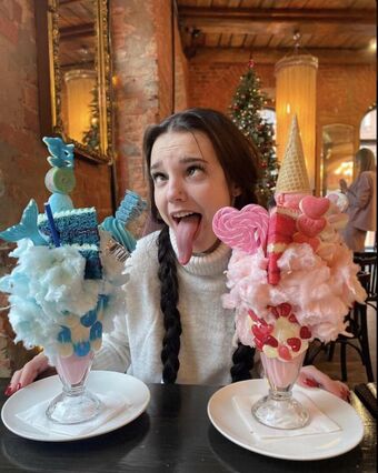 Radmila.Maro Nude Leaks OnlyFans Photo 43