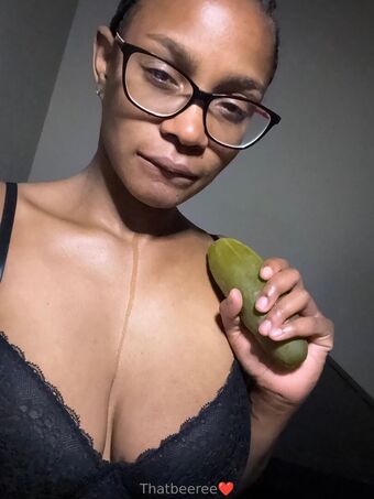 reethatbee Nude Leaks OnlyFans Photo 1