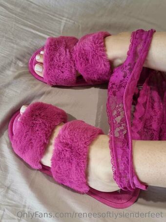 reneesoftlyslenderfeet