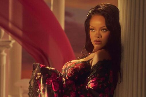 Rihanna Nude Leaks OnlyFans Photo 1078