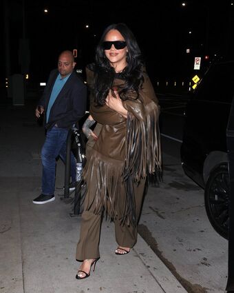 Rihanna Nude Leaks OnlyFans Photo 1101