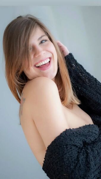 riina Nude Leaks OnlyFans Photo 14