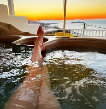 Riki Lindhome Nude Leaks OnlyFans Photo 89